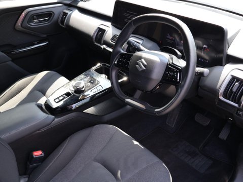 Suzuki e Vitara 61kWh Motion Auto 5dr 11