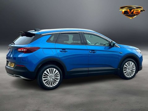 Vauxhall Grandland X 1.5 Grandland X Tech Line Nav TD S/S 5dr - NATIONAL DELIVERY* 10
