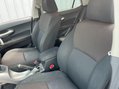 Toyota Auris 1.6 V-Matic SR Euro 5 5dr 29