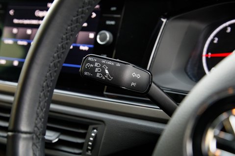 Volkswagen Polo MATCH TSI DSG 16