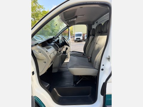 Vauxhall Vivaro 2.0 2900 CDTi Panel Van 4dr Diesel Manual FWD L1 (198 g/km, 113 bhp) 27