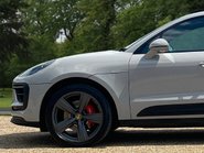 Porsche Macan S PDK 9
