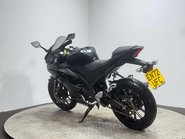 Yamaha R125 YZF 2023 ONLY 4K 1 OWNER NEW MOT SERVICED SPORTS BIKE 125CC 5