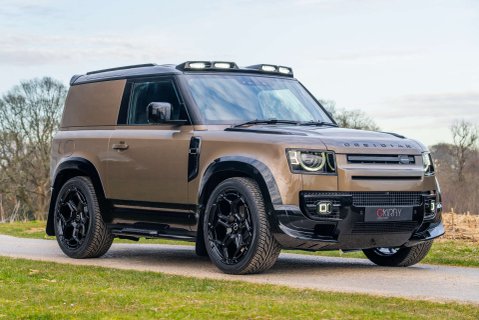 Land Rover Defender D250 X-Dynamic SE HardTop Obsidian WildTrak 2