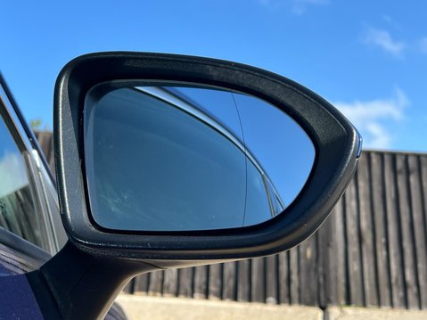 Vauxhall Astra SRI NAV 26