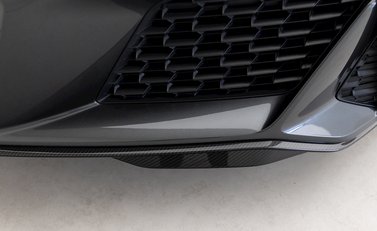 Audi R8 V10 Performance Carbon Black 20