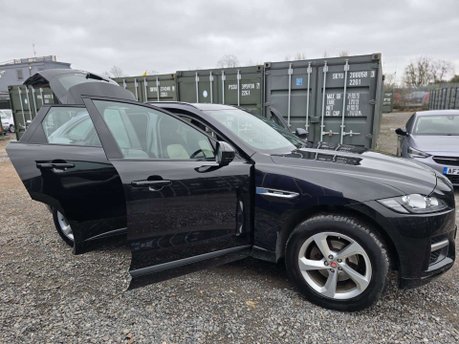 Jaguar F-Pace 2.0 D180 R-Sport SUV 5dr Diesel Auto AWD Euro 6 (s/s) (180 ps) 14