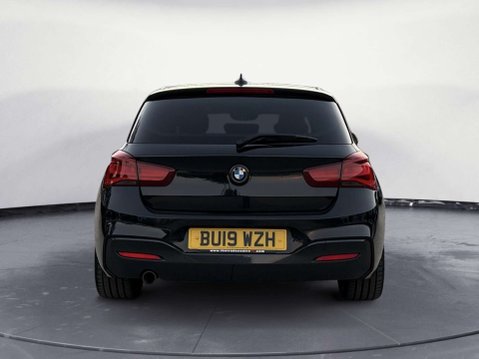 BMW 1 Series 1.5 118i M Sport Shadow Edition Auto 5dr 4