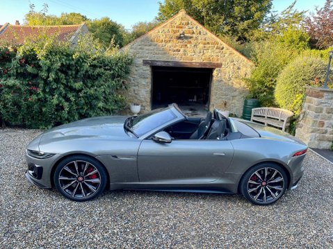 Jaguar F-Type 5.0 V8 R Auto AWD Euro 6 (s/s) 2dr 32