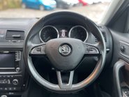 Skoda Yeti 2.0 Yeti Outdoor Laurin & Klement TDI SCR 4x4 Semi-Auto 4WD 5dr 19