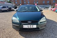 Ford Focus LX 16V.. CREAM UPHOLSTERY.. IDEAL FAMILY CAR.. NEW MOT 9