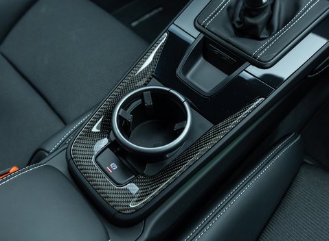 Porsche 911 GT3 TOURING (992) 25