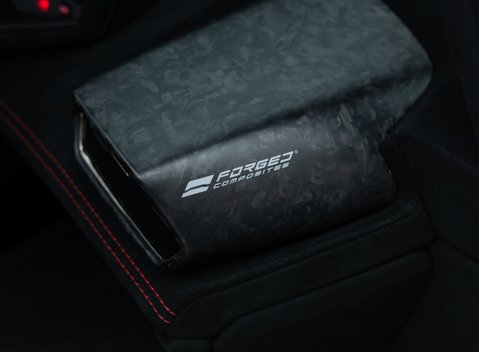 Lamborghini Huracan Spyder LP 640-4 PERFORMANTE 23