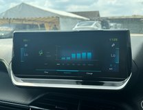 Peugeot 2008 50kWh GT SUV 5dr Electric Auto (7kW Charger) (136 ps) 29