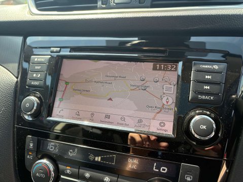 Nissan Qashqai 1.3 Qashqai N-Connecta DiG-T 5dr 16