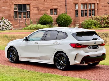 BMW 1 Series 118I M SPORT 2