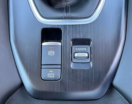 Nissan Qashqai 1.3 Qashqai N-Connecta DiG-T MHEV 5dr 57