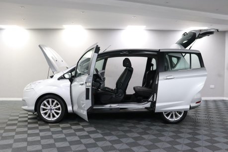Ford B-Max TITANIUM NAVIGATOR 6