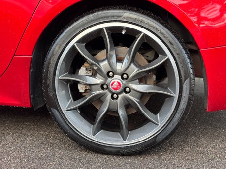 Jaguar XF D R-SPORT BLACK 10