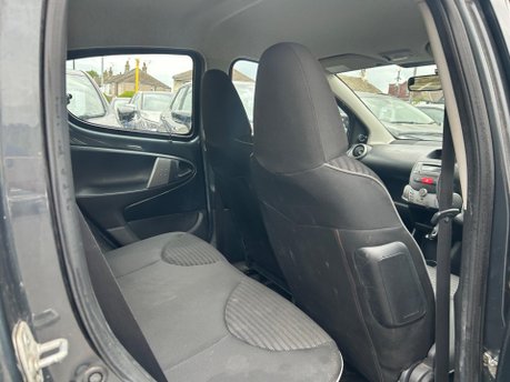 Peugeot 107 ACTIVE 9