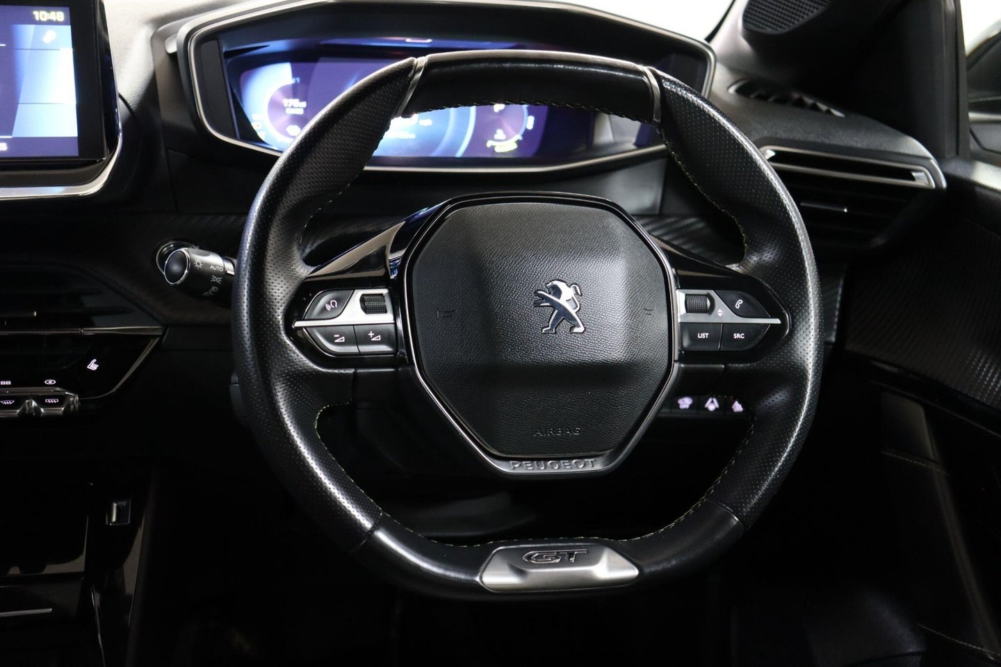 2021 Peugeot e-208 — image 43