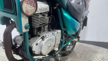 Hyosung Cruise 2002 31K PROJECT BIKE CRUISER 125CC SPARES OR REPAIR 25