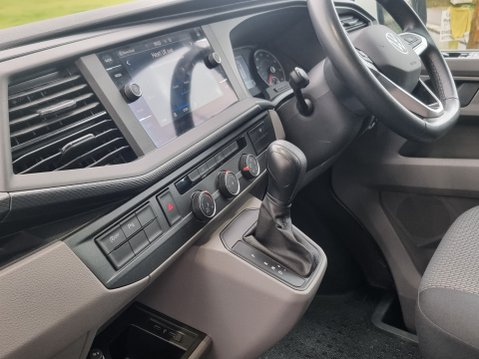 Volkswagen Transporter T28 TDI P/V HIGHLINE 23