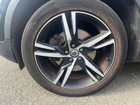 Volvo XC40 2.0 T4 R-Design Auto AWD Euro 6 (s/s) 5dr 24