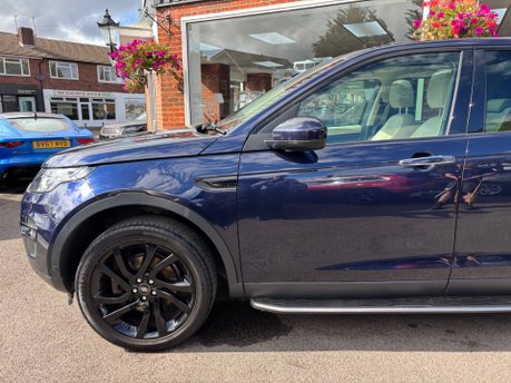 Land Rover Discovery Sport 2.0 Si4 HSE Luxury SUV 5dr Petrol Auto 4WD Euro 6 (s/s) (240 ps) 8