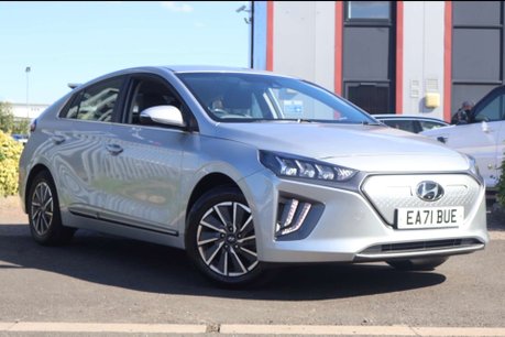 Hyundai IONIQ 38.3kWh Premium Hatchback 5dr Electric Auto (136 ps)