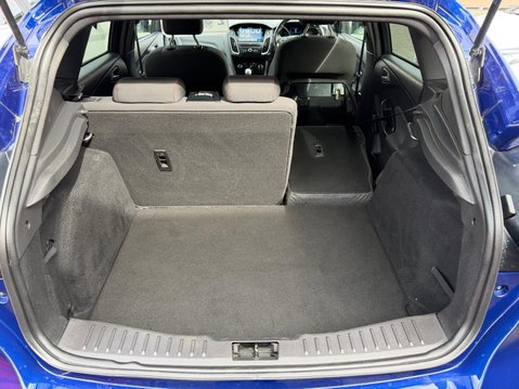 Ford Focus 1.0T EcoBoost ST-Line Euro 6 (s/s) 5dr 19