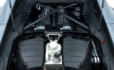Lamborghini Huracan Tecnica 33