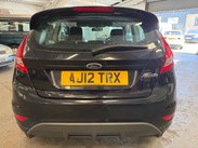 Ford Fiesta 1.6 Zetec S 3dr 6