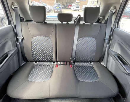 Suzuki Celerio 1.0 Celerio SZ3 5dr 37