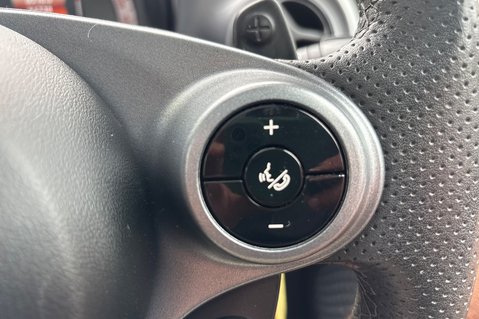 Smart Fortwo Coupe PRIME SPORT PREMIUM+.. AUTOMATIC..GLASS ROOF..SAT NAV..LEATHER..8 SERVICES 29