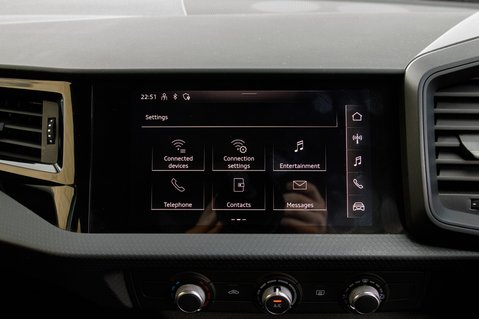 Audi A1 SPORTBACK TFSI TECHNIK 29