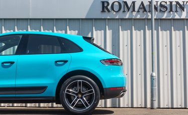 Porsche Macan S 29