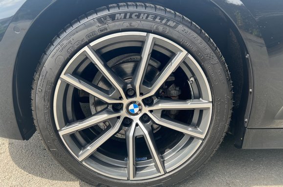 BMW 3 Series 318D SPORT 18