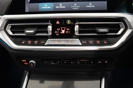 BMW 3 Series 2.0 330e 12kWh M Sport Pro Edition Saloon 4dr Petrol Plug-in Hybrid Auto xD 17