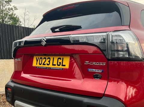Suzuki S-Cross MOTION BOOSTERJET MHEV 18