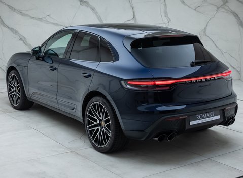 Porsche Macan S 12