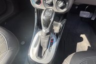 Vauxhall Corsa SE.. AUTOMATIC.. 9 SERVICES.. 1 PREVIOUS KEEPER.. STUNNING 3