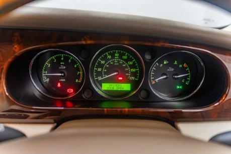 Jaguar XJ 3.0 XJ6 V6 Sovereign Auto 4dr 21