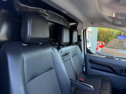 Citroen Dispatch 2.0 BlueHDi 1400 Enterprise M FWD 2 Euro 6 (s/s) 6dr 37