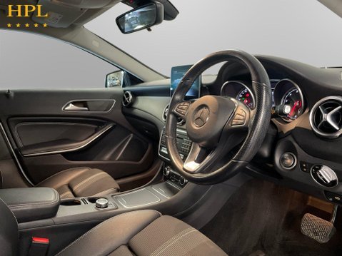 Mercedes-Benz GLA 1.6 GLA180 GPF Urban Edition SUV 5dr Petrol 7G-DCT Euro 6 (s/s) (122 ps) 12