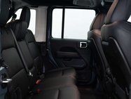 Jeep Wrangler 2.0 Wrangler Rubicon Unlimited Edition Auto 4WD 4dr 37