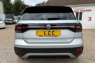 Volkswagen T-Cross 1.0 SE TSI.. 6 MAIN DEALER SERVICES..APPLE CARPLAY & ANDROID AUTO..STUNNING 9