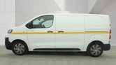 Peugeot Expert MWB L2H1 Low Roof Professional 2700 Air Con Tow Bar EURO 6 NO VAT 7