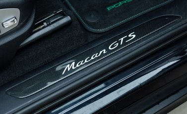 Porsche Macan GTS 28