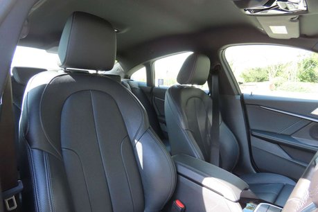 BMW 2 Series 2.0 220d M Sport Auto Euro 6 (s/s) 4dr 9